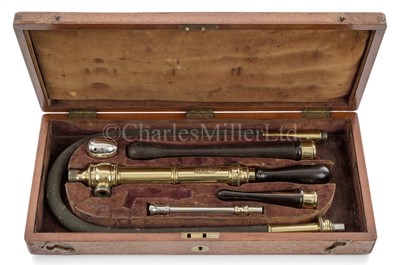 Lot 353 - A 19TH CENTURY VETERINARY ENEMA BY S. MAW & SON, LONDON