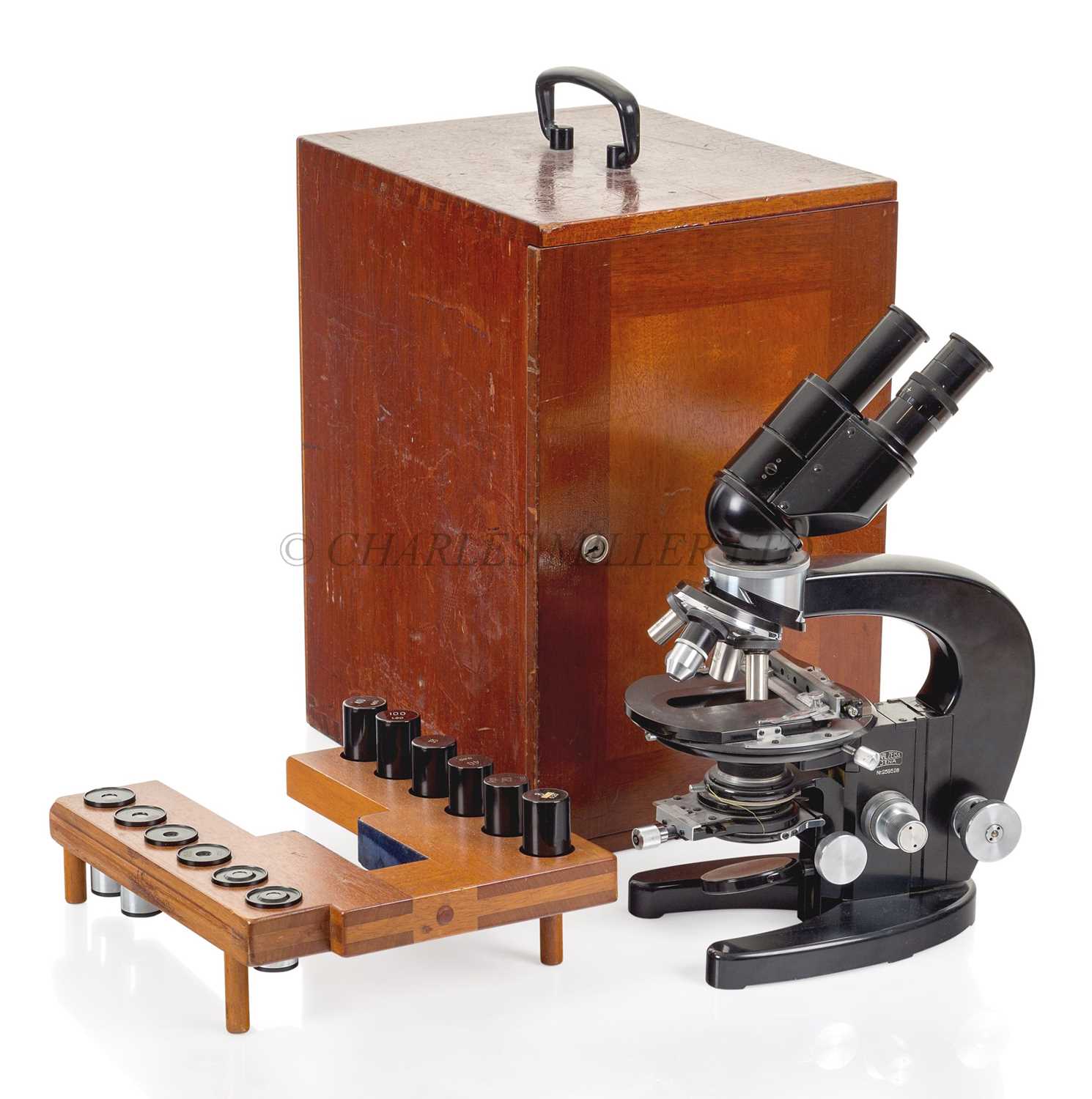 Lot 266 - A ZEISS 'MODEL L' BINOCULAR MICROSCOPE, CIRCA 1934