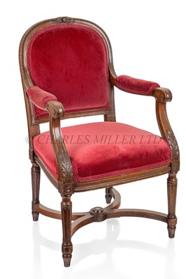 Lot 73 - A CHAIR FROM R.M.S. BERENGARIA