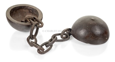 Lot 115 - A ROUND OF CHAIN SHOT, 18TH-19TH CENTURY