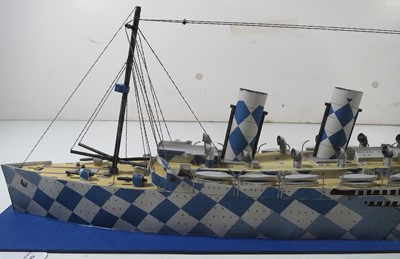 Lot 73 - A FINE BUILDER'S MODEL FOR THE R.M.S. 'AQUITANIA', CONSTRUCTED BY JOHN BROWN & CO., CLYDEBANK FOR CUNARD, 1914