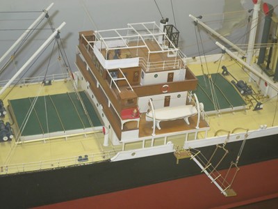 Lot 64 - A BUILDER'S-STYLE MODEL BY NORMAN HILL FOR THE S.S. 'SINNINGTON COURT', ORIGINALLY BUILT BY ARMSTRONG, WHITWORTH & CO. FOR THE UNITED BRITISH SS. CO., 1928