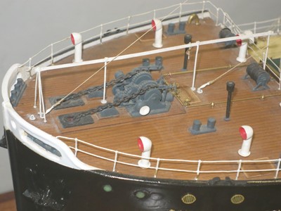 Lot 64 - A BUILDER'S-STYLE MODEL BY NORMAN HILL FOR THE S.S. 'SINNINGTON COURT', ORIGINALLY BUILT BY ARMSTRONG, WHITWORTH & CO. FOR THE UNITED BRITISH SS. CO., 1928