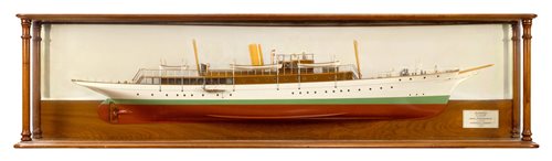 Lot 367 - A FINE BUILDER'S MIRROR-BACK HALF MODEL FOR...