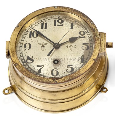 Lot 246 - A KRIEGSMARINE U-BOAT BULKHEAD CLOCK