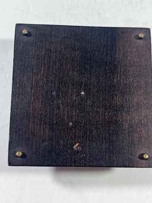 Lot 117 - A LATE 19TH CENTURY PORTABLE COMPASS SUNDIAL