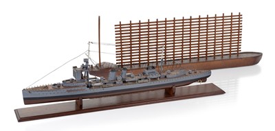 Lot 319 - AN INTERESTING 1:192 SCALE MODEL OF THE 'DANAE'-CLASS CRUISER H.M.S. DRAGON WITH GUNNERY PRACTICE TARGET BARGE, CIRCA 1925