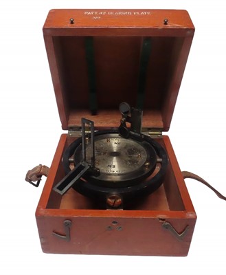 Lot 85 - A PELORUS COMPASS, MID-20TH CENTURY