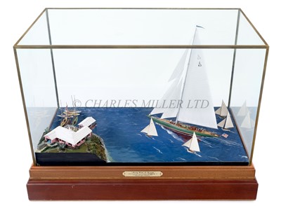 Lot 70 - A WELL-PRESENTED DIORAMA OF 'SHAMROCK V' CRUISING OFF BERMUDA