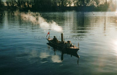 Lot 81 - A FINE SCRATCH-BUILT LIVE STEAM 1:8 SCALE RADIO CONTROL MODEL OF THE LAUNCH AVONDALE [1880]