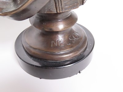 Lot 24 - A 20TH CENTURY BRONZE BUST TO COMMEMORATE LORD NELSON