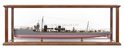 Lot 292 - A FINELY DETAILED 1:44 SCALE BUILDER'S STYLE MODEL FOR THE TORPEDO BOAT H.M.S. JACKAL ORIGINALLY BUILT BY R W HAWTHORN LESLIE & CO., HEBBURN [1911]