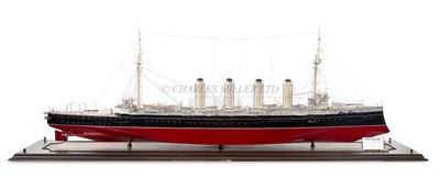 Lot 278 - A FINELY DETAILED AND WELL-PRESENTED 1:80 SCALE BUILDER'S STYLE MODEL FOR THE ARMOURED CRUISER H.M.S. 'GOOD HOPE' [1901]