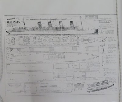 Lot 68 - A 1:680 SCALE WATERLINE MODEL OF THE CUNARD LINER R.M.S. 'QUEEN MARY'