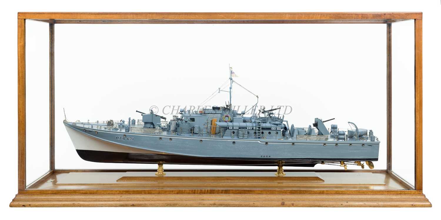 Lot 262 - A FINE 1:30 SCALE MODEL OF H.M. M.T.B. '621', BUILT BY JAMES A. SILVER LTD, DUNBARTONSHIRE, CIRCA 1942