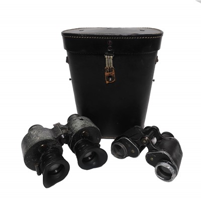 Lot 110 - A KRIEGSMARINE OFFICER'S ERNST LEITZ BINOCULARS CASE, 1943
