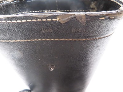 Lot 110 - A KRIEGSMARINE OFFICER'S ERNST LEITZ BINOCULARS CASE, 1943