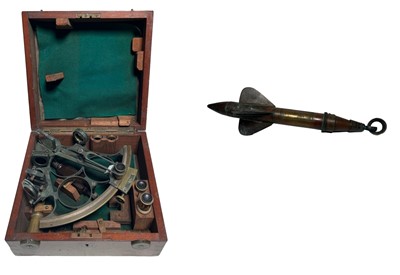 Lot 71 - AN UNSIGNED 6¾IN. RADIUS VERNIER SEXTANT, EARLY 20TH CENTURY