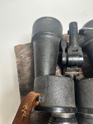 Lot 278 - A PAIR OF 8 X 60 KRIEGSMARINE U-BOAT BINOCULARS BY CARL ZEISS, JENA, 1941