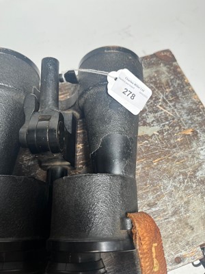 Lot 278 - A PAIR OF 8 X 60 KRIEGSMARINE U-BOAT BINOCULARS BY CARL ZEISS, JENA, 1941