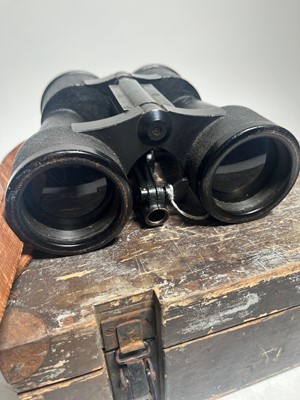 Lot 278 - A PAIR OF 8 X 60 KRIEGSMARINE U-BOAT BINOCULARS BY CARL ZEISS, JENA, 1941