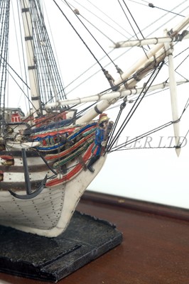 Lot 160 - A EARLY 19TH CENTURY FRENCH NAPOLEONIC PRISONER-OF-WAR BONE SHIP MODEL