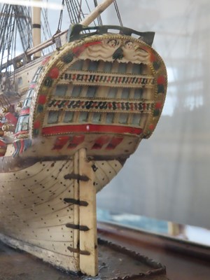 Lot 160 - A EARLY 19TH CENTURY FRENCH NAPOLEONIC PRISONER-OF-WAR BONE SHIP MODEL