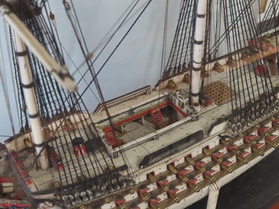 Lot 160 - A EARLY 19TH CENTURY FRENCH NAPOLEONIC PRISONER-OF-WAR BONE SHIP MODEL