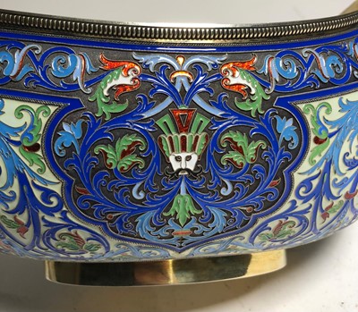 Lot 75 - A LARGE RUSSIAN SILVER-GILT AND CLOISONNÉ ENAMEL CEREMONIAL KOVSH BY GRACHEV BROTHERS, ST PETERSBURG, CIRCA 1892