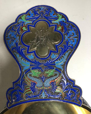 Lot 75 - A LARGE RUSSIAN SILVER-GILT AND CLOISONNÉ ENAMEL CEREMONIAL KOVSH BY GRACHEV BROTHERS, ST PETERSBURG, CIRCA 1892