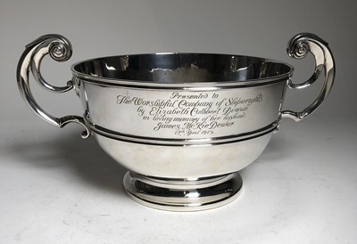 Lot 91 - A PRESENTATION IRISH SILVER ROSE BOWL, 1894