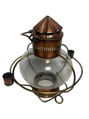 Lot 98 - A 19TH CENTURY SHIP'S SALOON LAMP