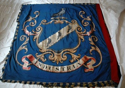 Lot 166 - A PAINTED SILK BARGE PENNANT WITH THE DAWSON COAT OF ARMS PRESENTED TO THE WORSHIPFUL COMPANY OF SHIPWRIGHTS, 19TH CENTURY