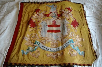 Lot 168 - A PAINTED SILK BARGE PENNANT WITH THE KIRBY COAT OF ARMS PRESENTED TO THE WORSHIPFUL COMPANY OF SHIPWRIGHTS, 19TH CENTURY