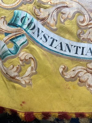 Lot 168 - A PAINTED SILK BARGE PENNANT WITH THE KIRBY COAT OF ARMS PRESENTED TO THE WORSHIPFUL COMPANY OF SHIPWRIGHTS, 19TH CENTURY