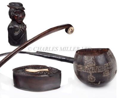 Lot 37 - AN EARLY 19TH CENTURY SAILORWORK CHARACTER CARVING