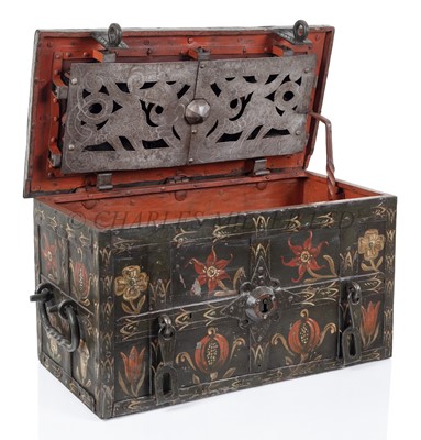 Lot 150 - AN ARMADA CHEST/STRONGBOX, 18TH-19TH CENTURY
