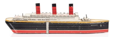 Lot 117 - A CUNARD LINE'S R.M.S. 'BERENGARIA' BISCUIT TIN BY WILLIAM CRAWFORD & SONS, CIRCA 1930