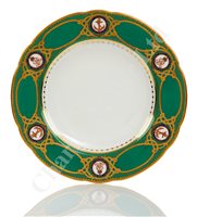 Lot 124 - A GREEN PATTERN PLATE FROM THE ROYAL YACHT,...