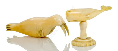 Lot 128 - Ø TWO MARINE IVORY INUIT CARVINGS, CIRCA 1900