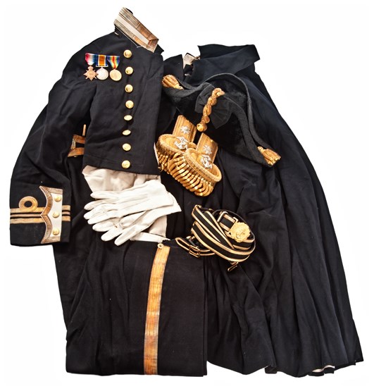 Assistent Commandent Uniform Lot 83 - A LT. COMMANDER'S FULL DRESS UNIFORM FOR THE..