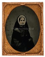 Lot 48 - AN AMBROTYPE CABINET PORTRAIT BELIEVED TO BE...