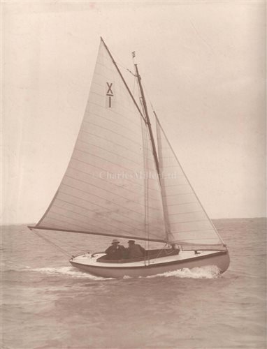 Lot 138 - A collection of loose photographs of yachts to...