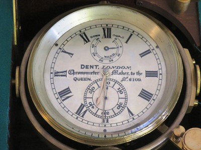 Lot 236 - A 20TH CENTURY TWO-DAY MARINE CHRONOMETER the...
