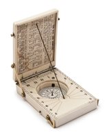 Lot 250 - A MID 19TH-CENTURY POCKET COMPASS SUNDIAL DIAL...