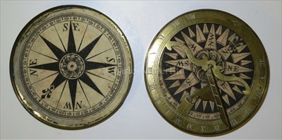 Lot 253 - A POCKET COMPASS SUNDIAL, ENGLISH, CIRCA...