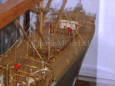 Lot 274 - A FINE DOCKYARD BUILDER'S MODEL FOR THE STEAM...