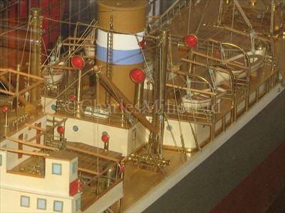 Lot 274 - A FINE DOCKYARD BUILDER'S MODEL FOR THE STEAM...