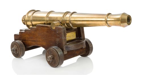 Lot 95 - A LARGE SCALE WOOD AND BRASS MODEL FOR A 9LB NAVAL GUN OF 1800