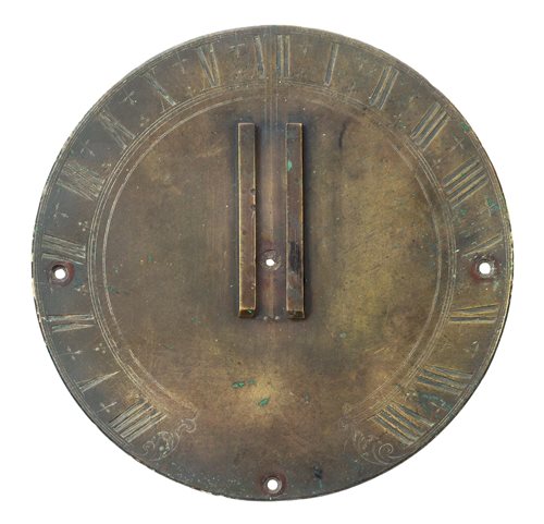 Lot 203 - A RARE EARLY 18TH CENTURY BRASS DECLINATORY DIAL